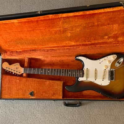 Vintage 1966 Fender Stratocaster with Brazilian Rosewood Fretboard image 2