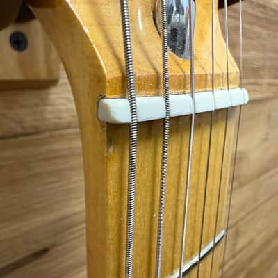 Fender Vintage Stratocaster Guitar -Maple Fretboard 1976- Sunburst- 10lbs w/non original pups + case image 11