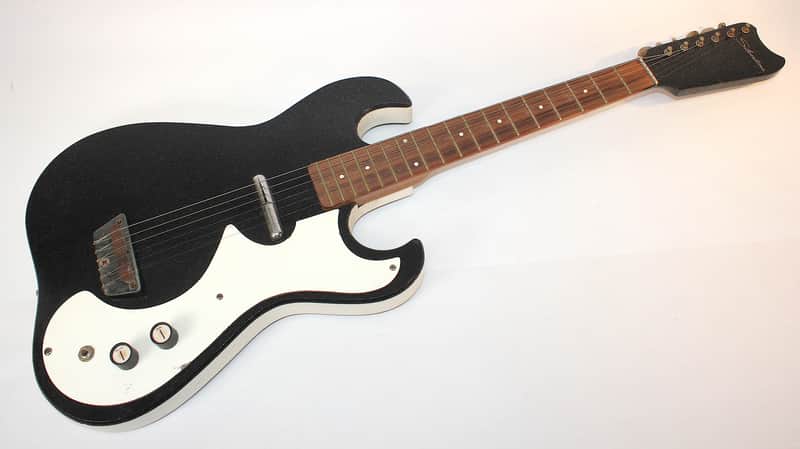Silvertone (Danelectro) 1448 • Lipstick Pickup • 1966 • Black Sparkle • Exc image 1