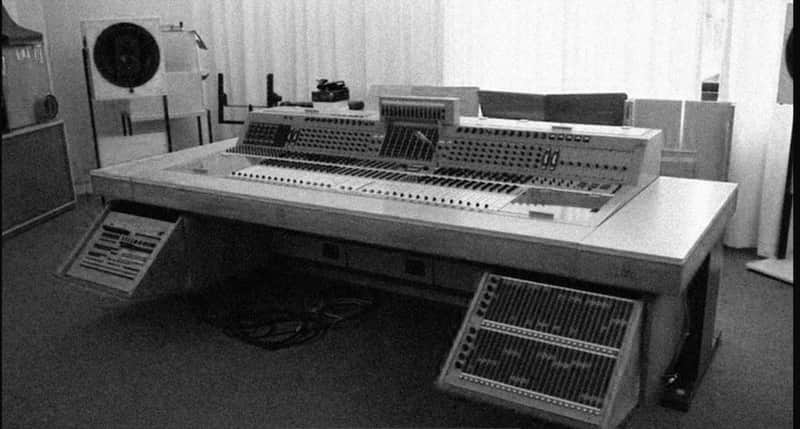 ULTRA RARE BIG SIEMENS SITRAL DESK ( read!! ) image 1