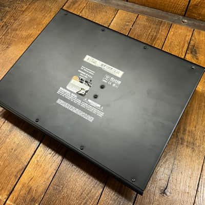 Line 6 M13 Stompbox Modeler 2010s - Black image 5