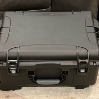 Line 6 Stadium XL w/ Gator Titan FlightCase! Free Shipping! image 10