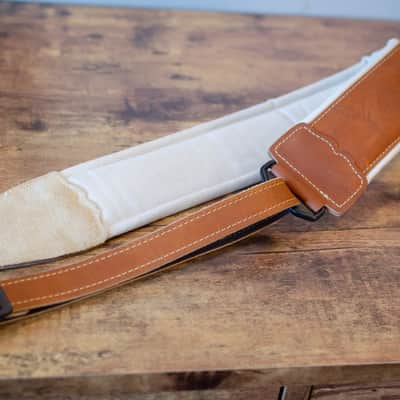 Gibson Montana Tan Leather Strap (ASAC-TAN) image 11