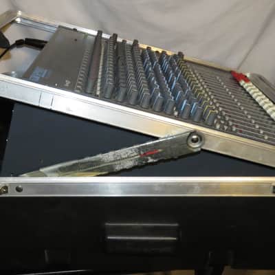 SoundCraft Spirit FX16 16-Channel Rack Mixer w/Lexicon Effects - in SKB Pop-Up Case - needs some tlc image 4