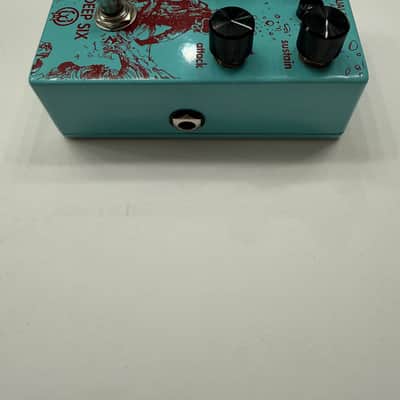 Walrus Audio Deep Six V1 Compressor Sustainer Compression Guitar Effect Pedal image 4