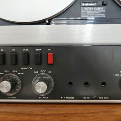 Revox A77 2-Track Mk3 FULLY WORKING in a standard wooden case. image 4