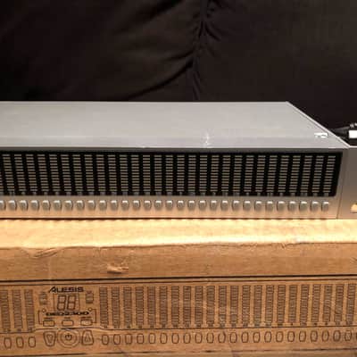 Alesis DEQ230D Digital 30 Band Graphic Equalizer and RTA (RARE!) Bild 1
