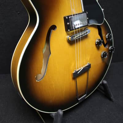 Gibson ES-135 2002 - VINTAGE SUNBURST image 6