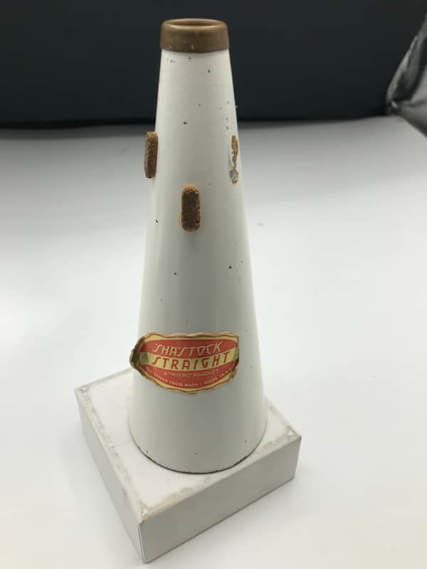 Shastock Trumpet Mute Straight - White image 1