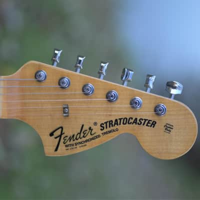 Fender Custom Shop F22 LTD '69 Stratocaster, Journeyman Relic - Aged Purple Sparkle image 2