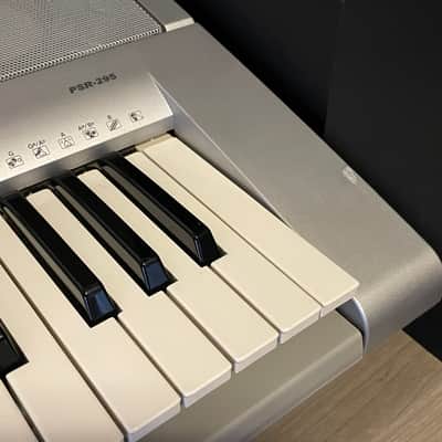 Yamaha PSR-295 Portatone 61-Key Touch-Sensitive Musical Keyboard image 7