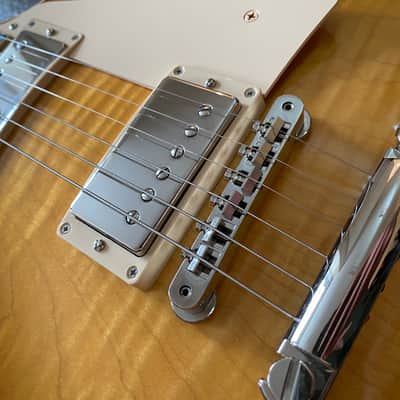 Gibson Les Paul Standard Japan Only 'Custom Shop Top' Model Honey Burst w/ OHSC & Docs 2025 image 7