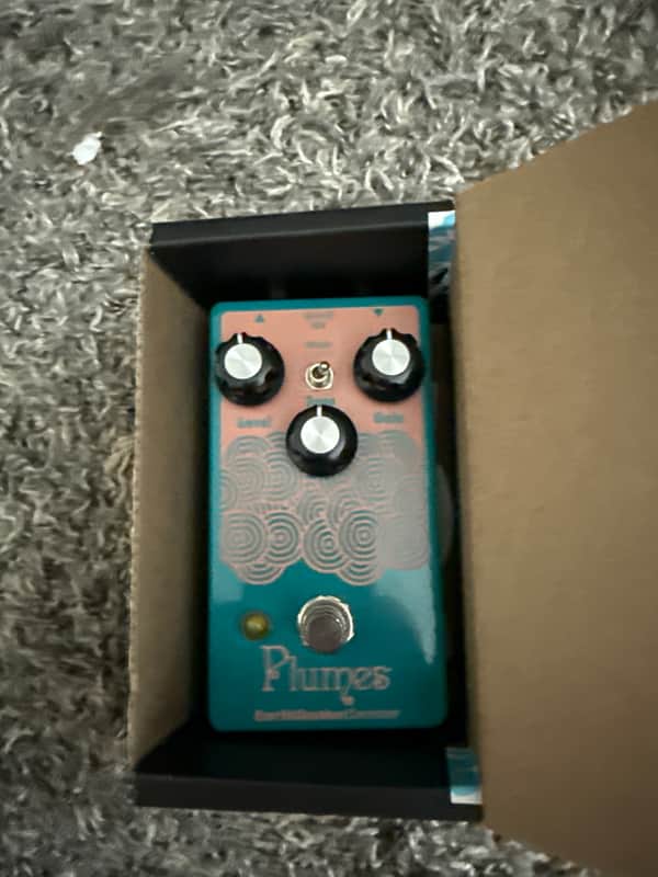 EarthQuaker Devices Plumes Small Signal Shredder