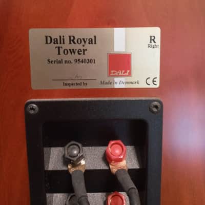 DALI Royal Tower 2017 Cherry image 11