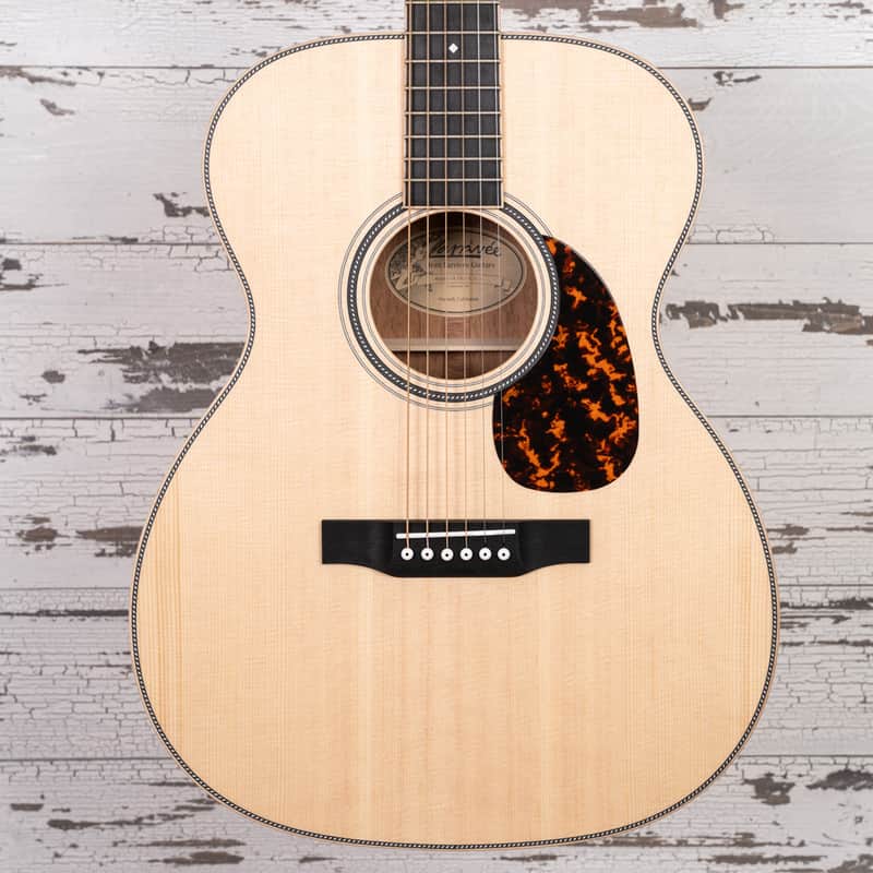 Larrivee OM-40 Mahogany Back and Sides (OM-40 MH-0) image 1