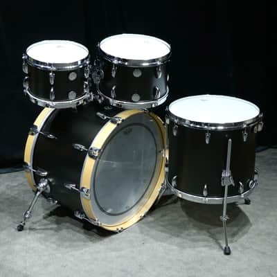 Used Gretsch Brooklyn Custom Drum Kit 22-10-12-16in image 3