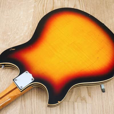 1960s Kent Model 820 Vintage Electric Guitar Japan Kawai Flame Maple 100% Stock image 15