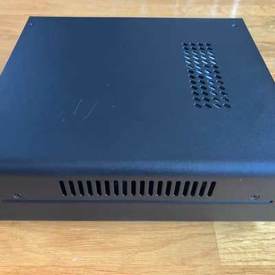 Synergy SYN-1 Rack Mount Preamp with 1 Module Slot 2017 - Black image 7