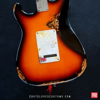 Fender Stratocaster 50th Anniversary Deluxe Series Sunburst Paisley/Pelham Blue Heavy Relic image 10