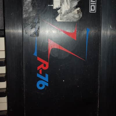 Ensoniq ZR-76 64-Voice Expandable Keyboard 1998 - Black image 14