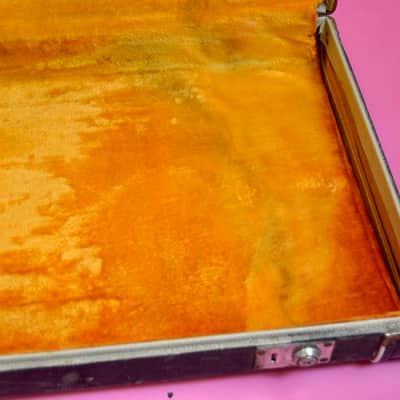 Vintage 1962 Fender Jazz Base / Precision Bass Hard Case - White Tolex - Rare Custom Color Case!  Pre-CBS Strat image 3
