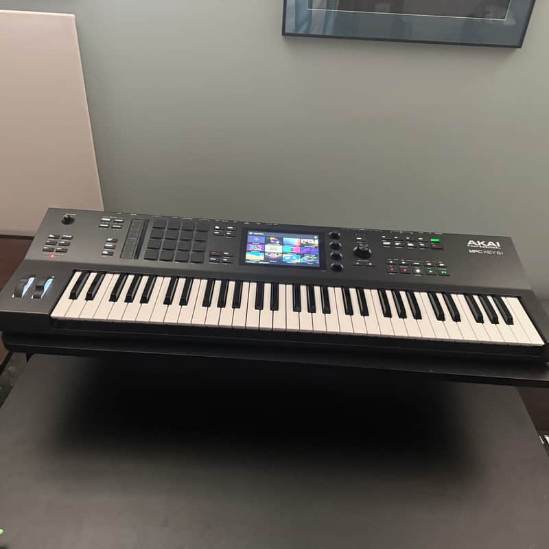 Akai MPC Key 61 Standalone Workstation Synthesizer
