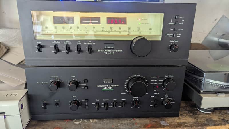 Sansui AU-919 Integrated Amp TU-919 Quartz Tuner
