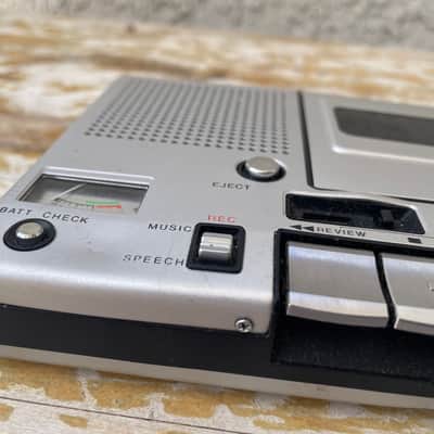 Sony TC-150A Cassette Player 70s image 2