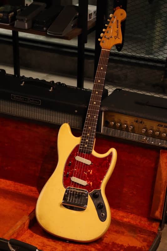 Fender Mustang 1965 Original Brazilian board image 1