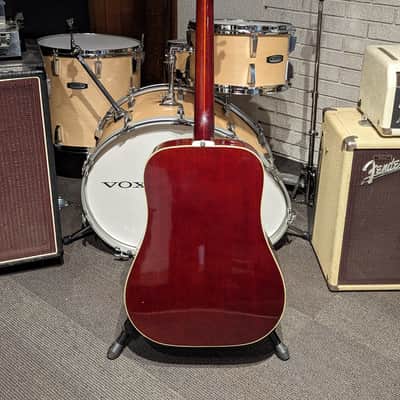 Guild D-40 Sunburst Acoustic Guitar (Late 1960's - Early 1970's) image 2