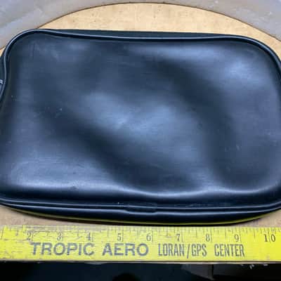 LARGE VINYL ZIPPERED MICROPHONE/ ACCESSORIES POUCH/ BLACK- MAKE OFFER! image 7