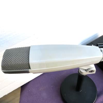 Sennheiser MD 421-N Cardioid Dynamic Microphone image 5