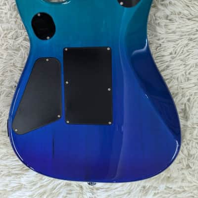 EVH 5150® Series Deluxe QM Series Electric Guitar , Baked Maple, Pacific Drift image 7