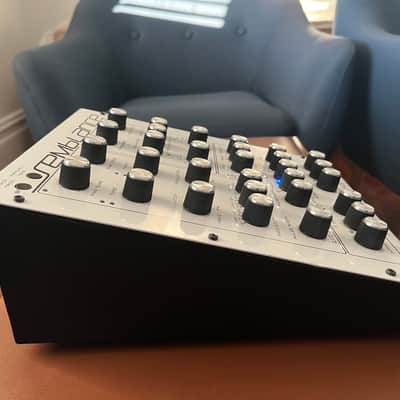 Analogue Solutions Semblance Oberheim SEM inspired image 4