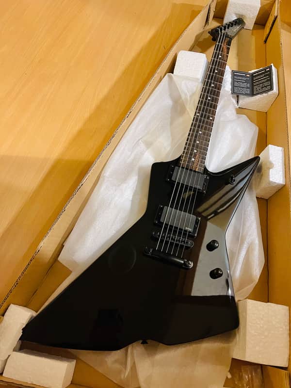 Harley Benton Explorer EX-84 Modern with EMG pickups and Grover locking tuners - Black - Brand new image 1