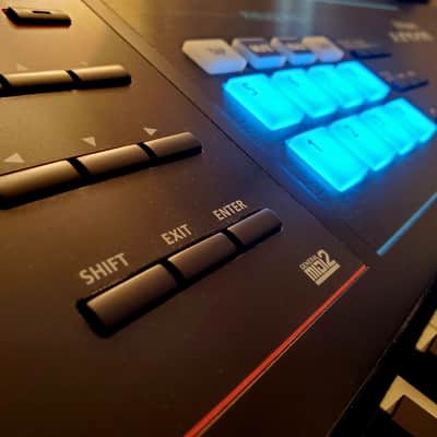 MUST SEE!!! ROLAND JUNO DS88 FULLY INSPECTED/SERVICED AND IN AMAZING CONDITION! image 17