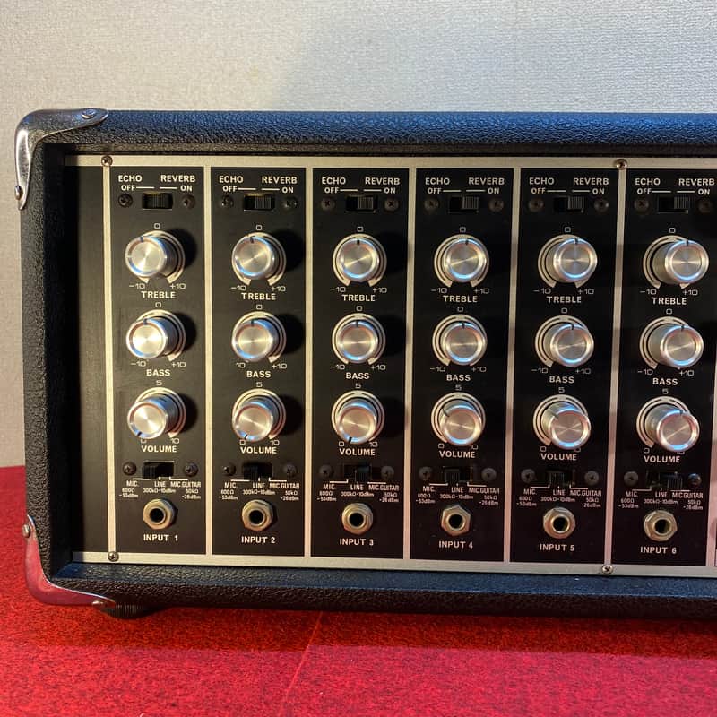 1976 Elk PA-101 with built in spring reverb and send/return- Nice