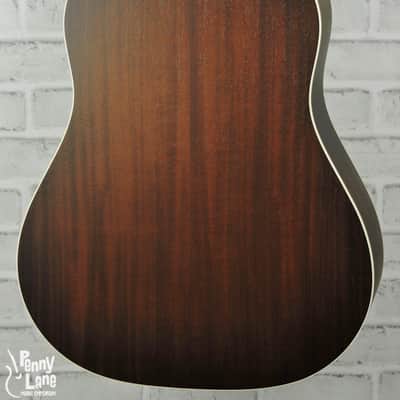 Iris DF Tobacco Burst 1-11/16" Acoustic Slope-Shoulder Dreadnought Guitar with Case image 4