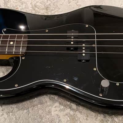 Lefty 1988-89 Fender PBD-62 Precision Bass black - Made in Japan image 6