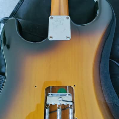 2006 Fender Classic Series '50s Stratocaster 2-Color Sunburst w/GIGBAG image 22