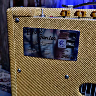Fender Blues Junior Limited Edition 15-Watt 1x12" Guitar Combo - Tweed - w/ Upgraded Speaker image 6