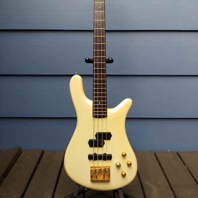 1987 Warwick Streamer - Original White image 2