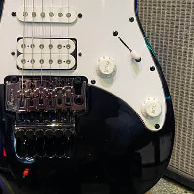 Ibanez JEM JR 2024 - Black image 3