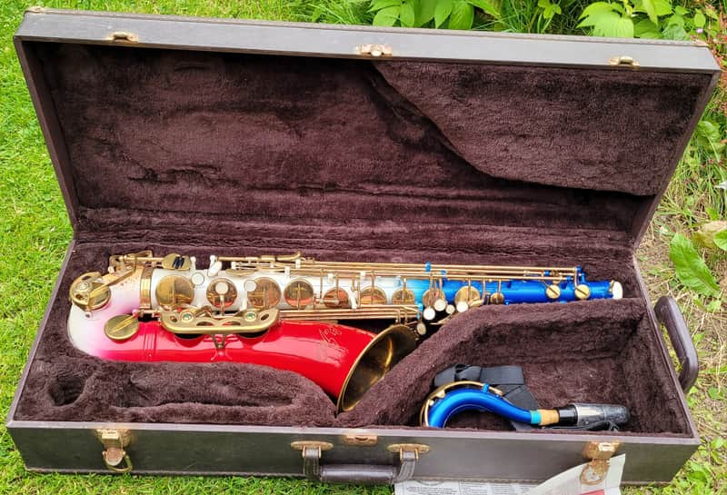 LA Sax Tenor Saxophone image 1