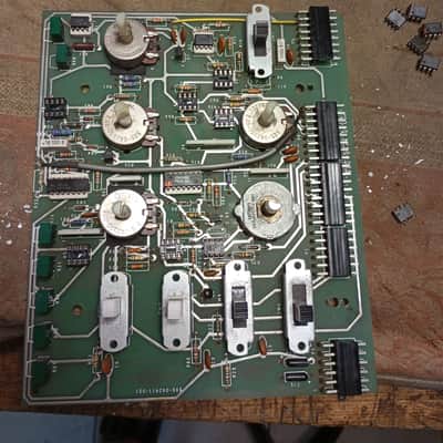 Immagine Moog Multimoog - 12