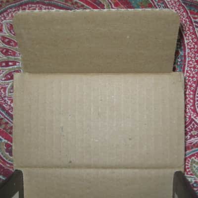 lightly handled Electro-Harmonix EMPTY CARDBOARD BOX and original Owner's Manual ONLY for OD Glove Overdrive (NO pedal, NO warranty / registration paperwork) 2010s - BOX: cardboard - OUTER AREAS: gray // GRAPHIC: black & white, also purple & white image 21
