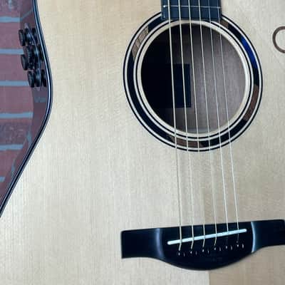 Yamaha TAG3 C TransAcoustic Acoustic-electric Guitar - Natural image 3