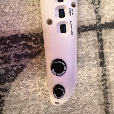 Roland AX-Synth 49-Key Shoulder Synthesizer 2009 - 2012 - White image 5