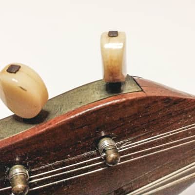 Italian handcrafted mandolin 1920 natural image 9