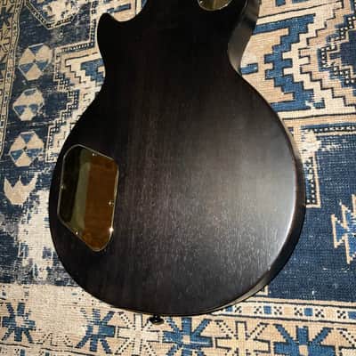 2021 Gibson Demo Shop Les Paul Raven Modified Tribute Flamed Neck Black & Gold image 7